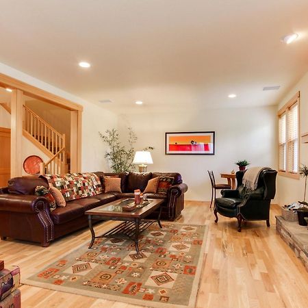 23 Fremont Crossing Сънривър Екстериор снимка